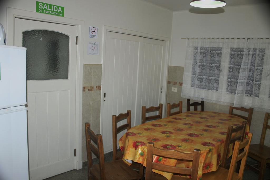 Sofi'S Hostel San Carlos de Bariloche Esterno foto